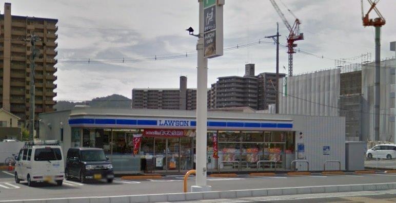 コンビニ　ローソン 東広島市役所南店（コンビニ）まで273m