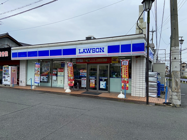 コンビニ　ローソン西田原本駅前店（コンビニ）まで122m