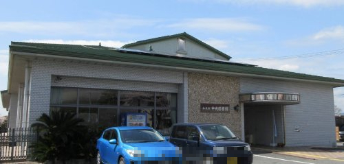 図書館　加東市中央図書館（図書館）まで574m