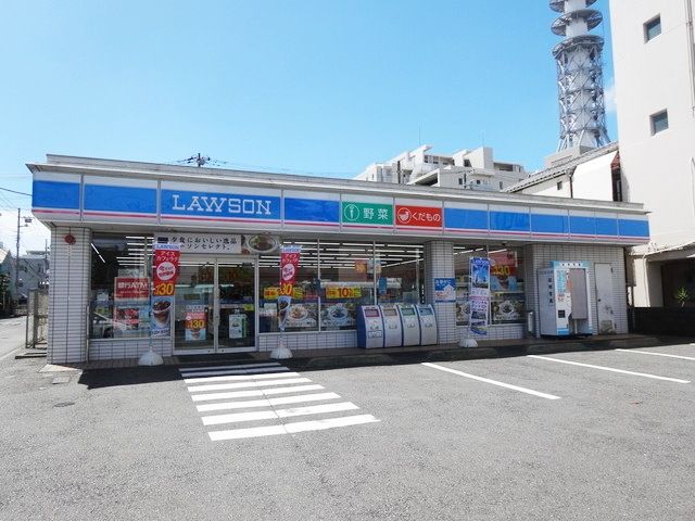 コンビニ　ローソン藤沢朝日町店（コンビニ）まで856m