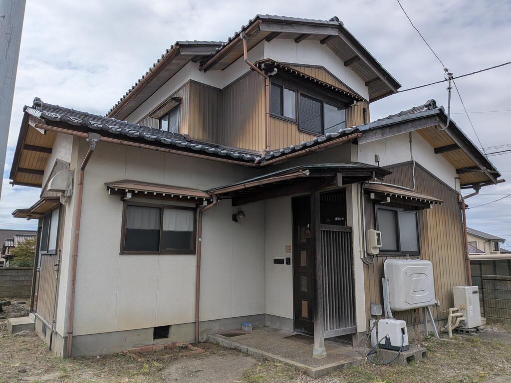 能美市湯谷町貸家