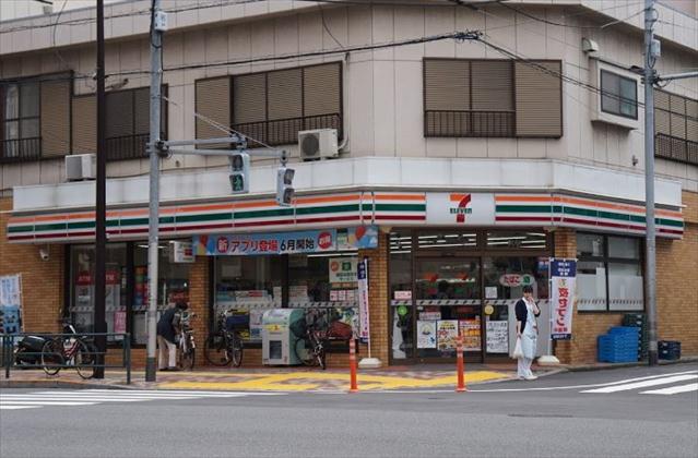 コンビニ　セブン-イレブン 墨田太平３丁目店（コンビニ）まで72m