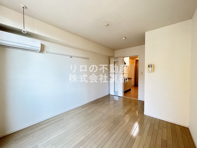 その他部屋・スペース　窓から暖かな日差しが入ります♪