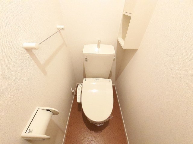 トイレ　トイレもきれいです