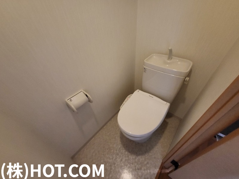 ＪＲ博多南線 博多駅 徒歩8分 12階建 築25年のトイレ写真