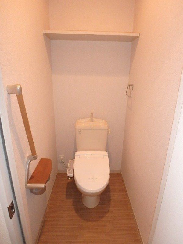 トイレ　物件画像