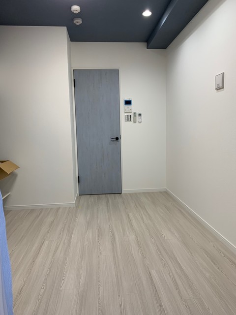 エヌエムスワサントセットウエストの内装写真
