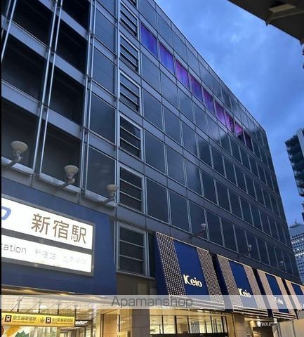 ショッピングセンター　（株）京王百貨店／新宿店（ショッピングセンター）まで1507m