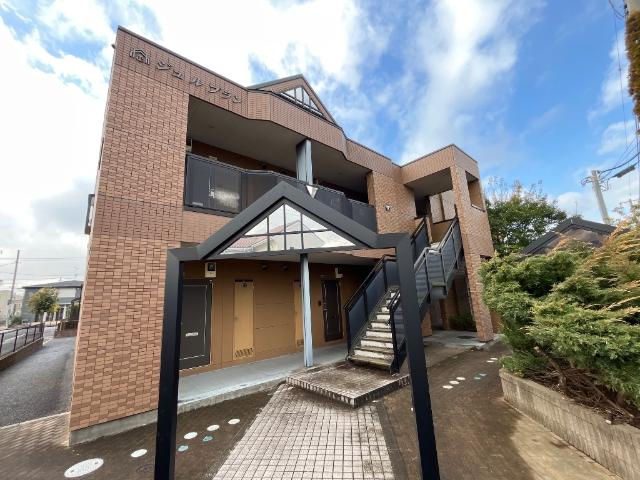 建物外観　外観写真（昼）