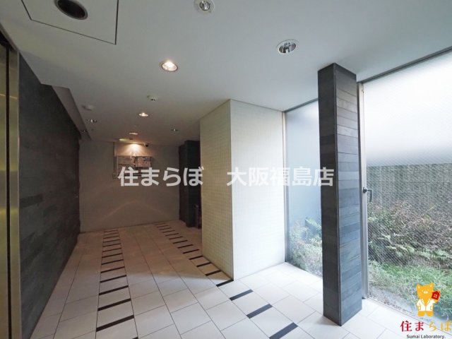 エントランス　共用部の印象も大切に