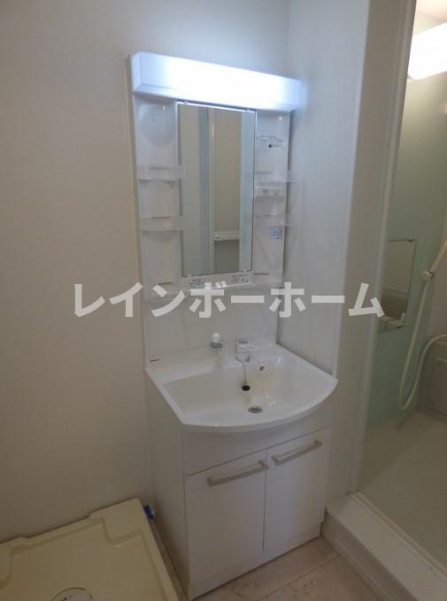 洗面設備　洗面所です