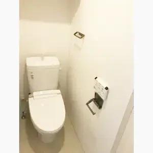 トイレ　シンプルで使いやすいトイレです