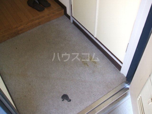 プレザント上尾の玄関写真
