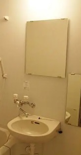 洗面設備　別のお部屋の室内写真になります。