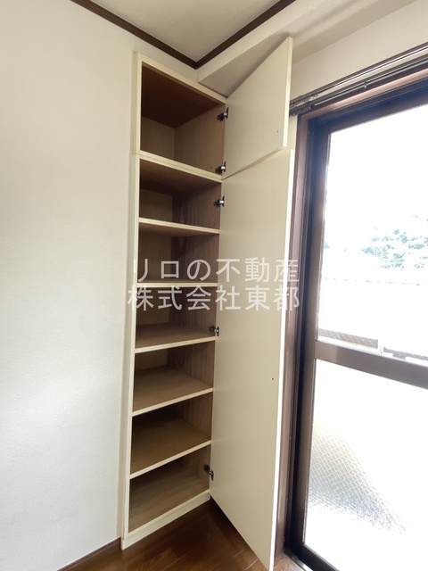 収納　棚付なので収納道具なしでも◎