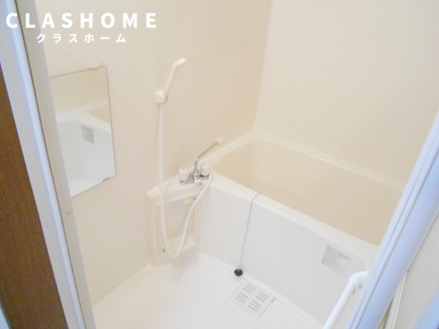 バス・シャワールーム　同物件の別部屋になります。