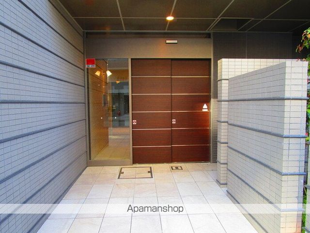 地下鉄桜通線 丸の内駅 徒歩7分 10階建 築10年の外観写真
