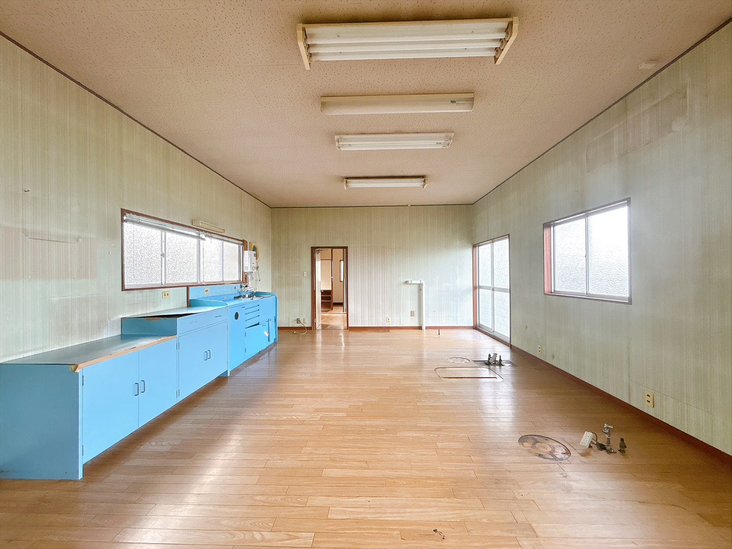 南海高野線 美加の台駅 徒歩16分 1階建 築50年の居間写真