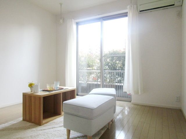 その他部屋・スペース　★★明るい日差しが差し込む明るいお部屋★★