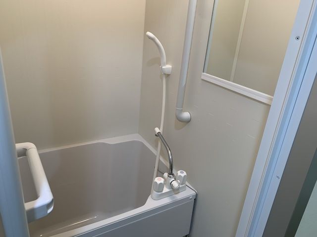 バス・シャワールーム　別部屋参考写真