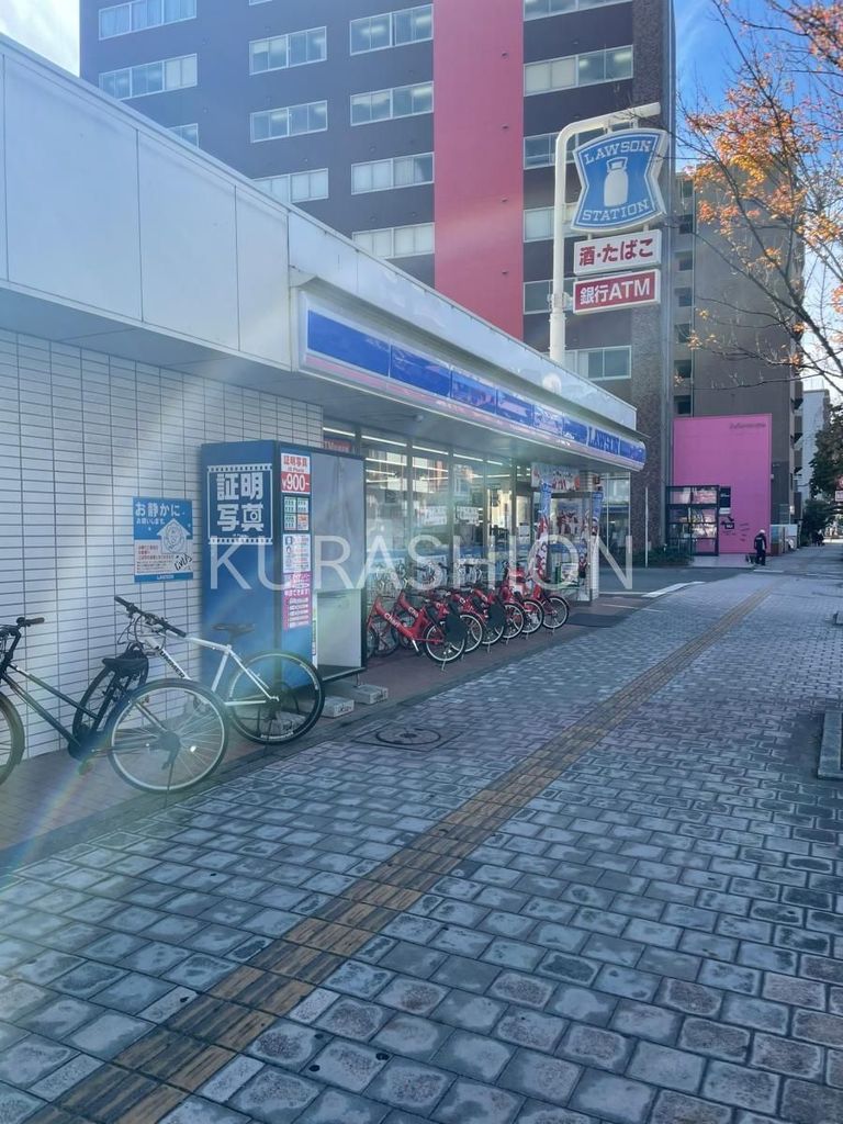 コンビニ　ローソン博多大博町店（コンビニ）まで90m