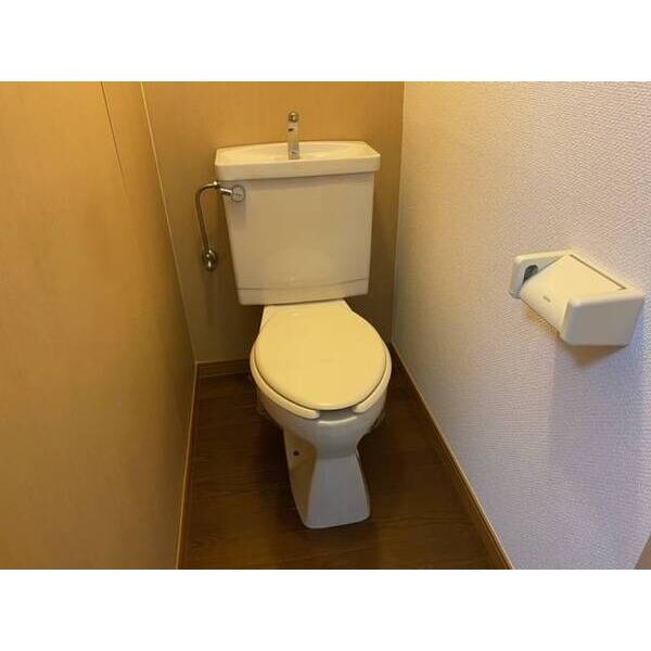 北長尾倶楽部のトイレ写真