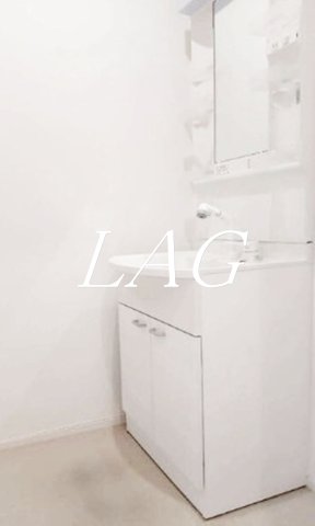 洗面設備　独立洗面台です。