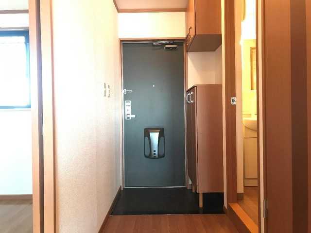 玄関　イメージ画像になります