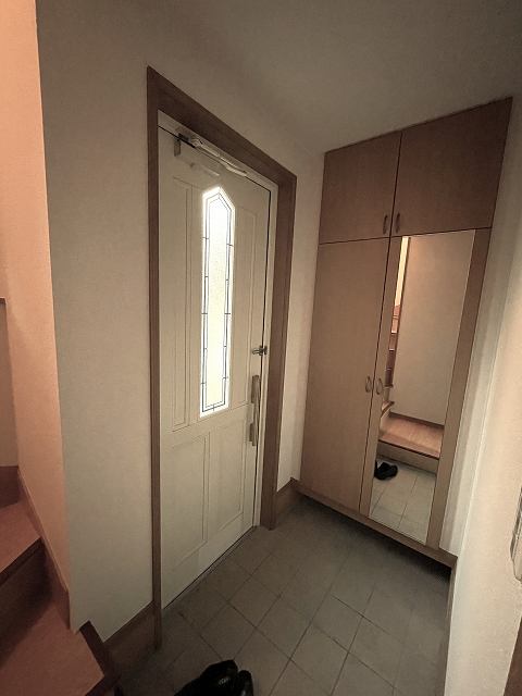 車庫付3LDK戸建 Oの玄関写真