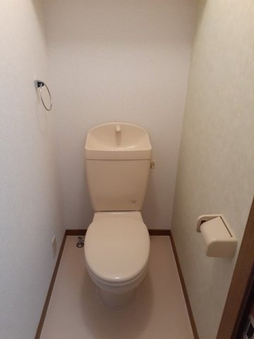 トイレ　清潔感のあるトイレです☆