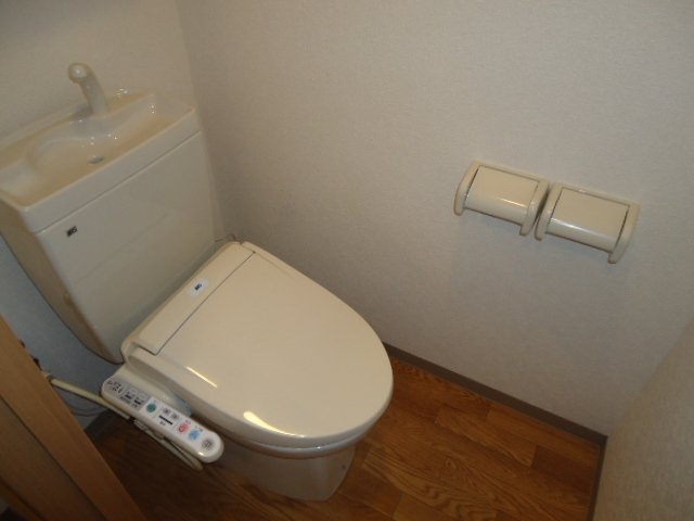 トイレ　トイレ