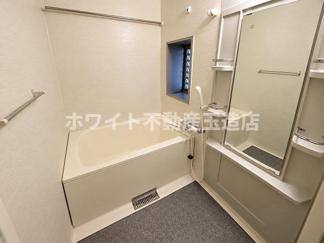 地下鉄谷町線 四天王寺前夕陽ケ丘駅 徒歩5分 11階建 築24年の風呂写真