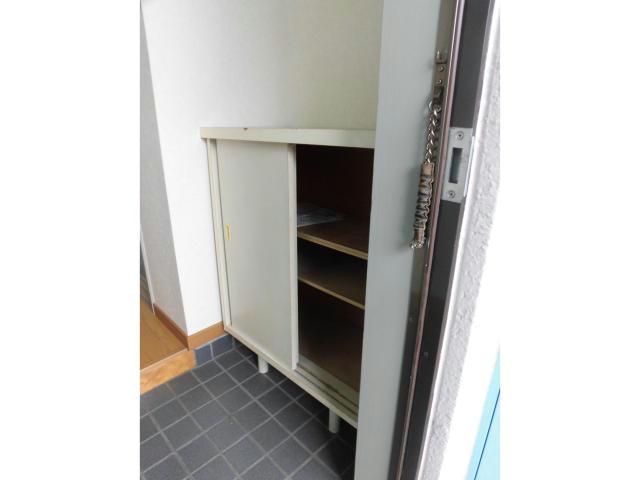 その他設備　下駄箱