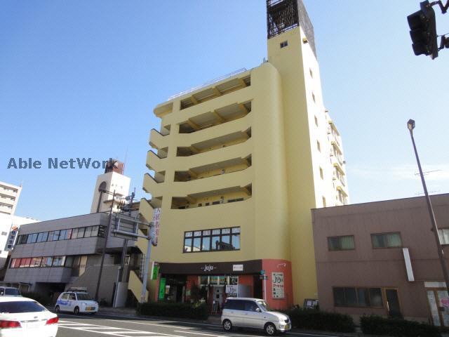 熊本市東区東野のマンションの建物外観