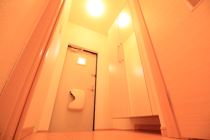 玄関　シューズボックス付き☆