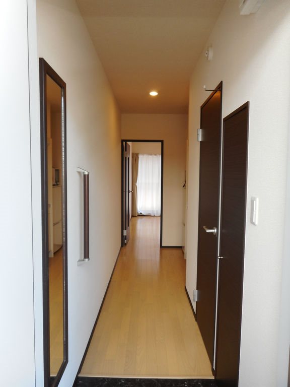 玄関　同等タイプのイメージ写真です。