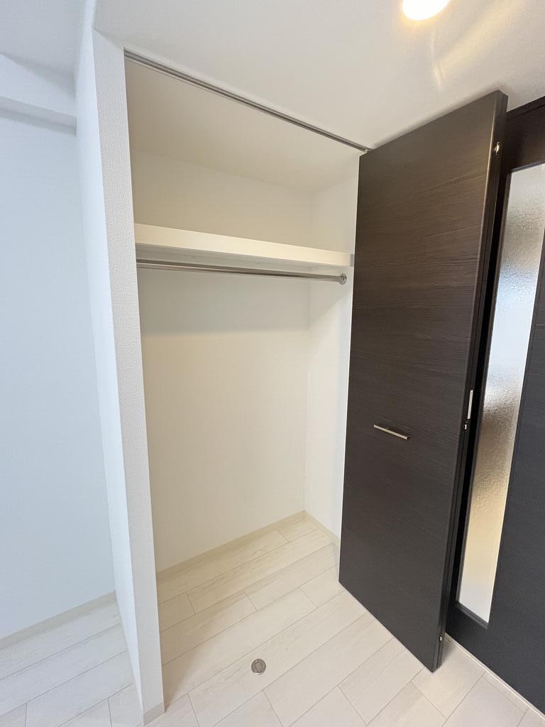 収納　※写真は同タイプ・同モデルを使用