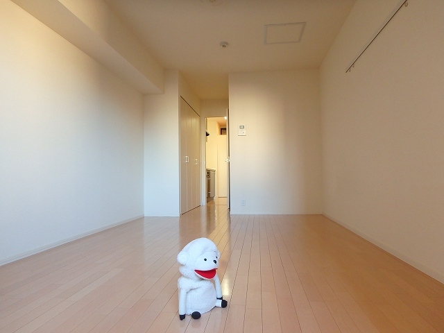 居室・リビング　◎気持ち　ゆったりめの居室スペース。