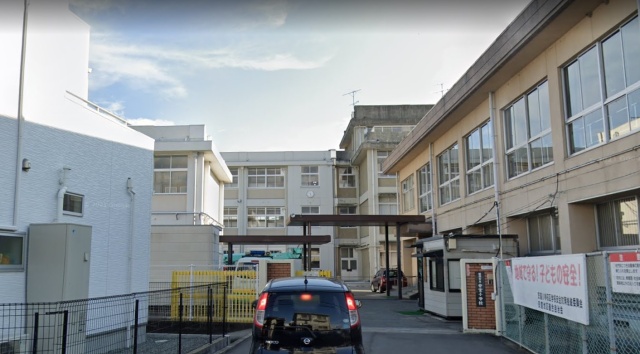 中学校　姫路市立安室中学校（中学校）まで600m