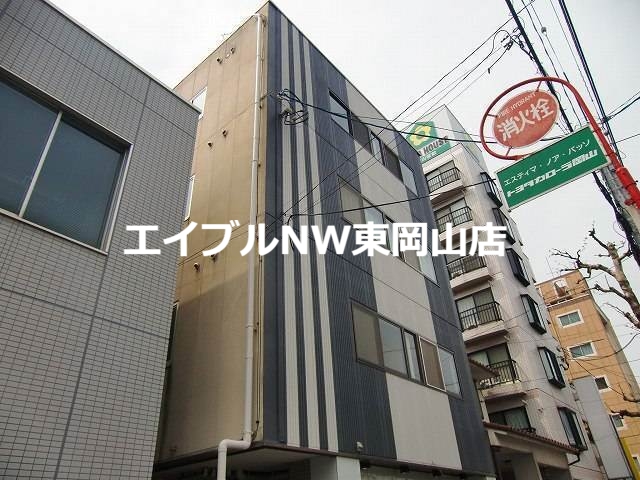 【ラルゴ門田屋敷の建物外観】