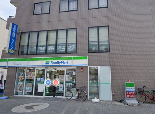 コンビニ　ファミリーマート 甲南山手店（コンビニ）まで577m