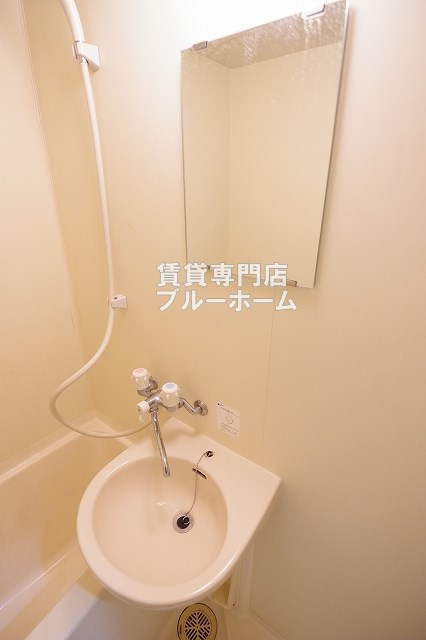 【堺市堺区浅香山町のマンションの洗面設備】