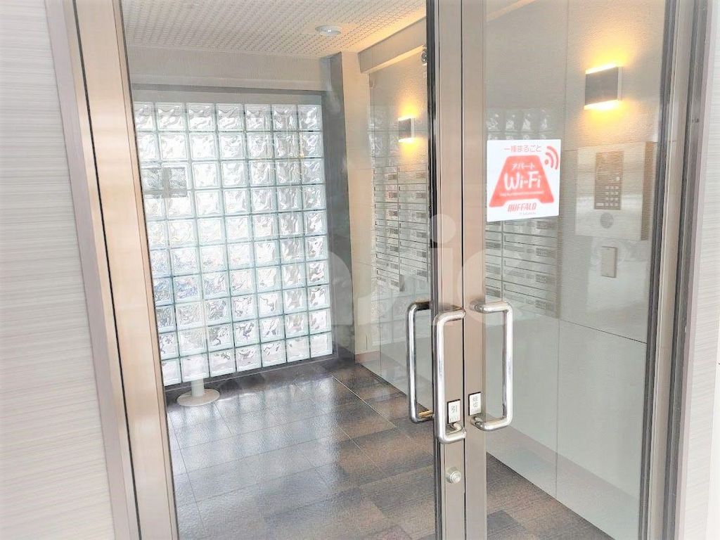 エントランス　オートロック