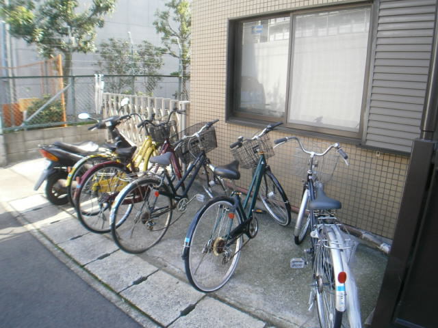その他共有部分　駐輪場はこちらです。