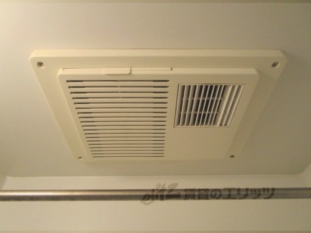 その他設備　浴室乾燥機