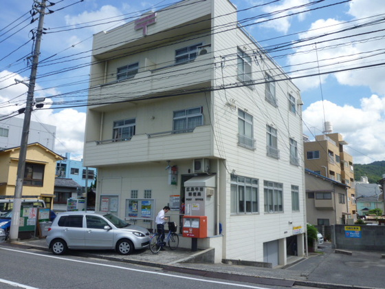 【広島市中区白島九軒町のマンションの小学校】