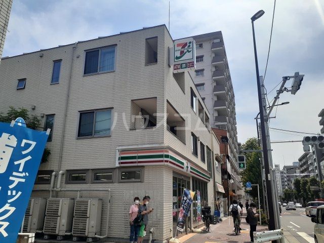 コンビニ　セブン-イレブン 練馬豊玉北４丁目店（コンビニ）まで646m
