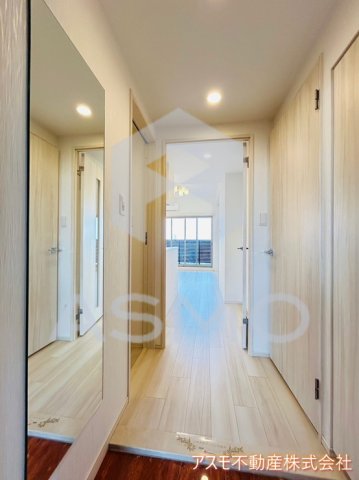 玄関　同マンション別部屋参考写真