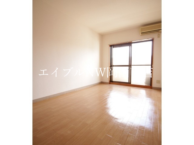 居室・リビング　居室