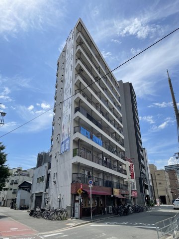 大阪市西区川口のマンションの建物外観